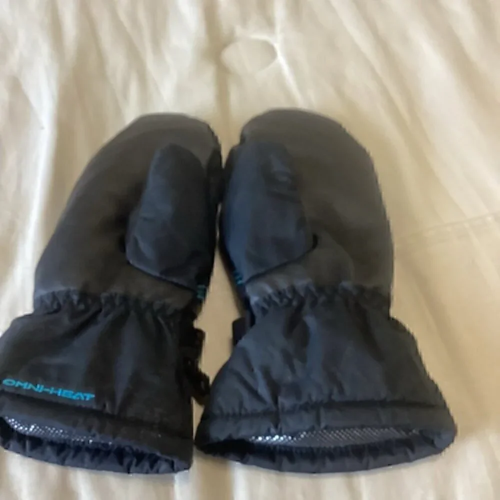 Columbia youth XS mittens